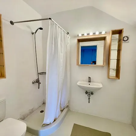 Aegean Wings Maisonette *