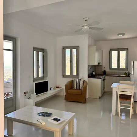 Aegean Wings Maisonette Holiday home Ioulis